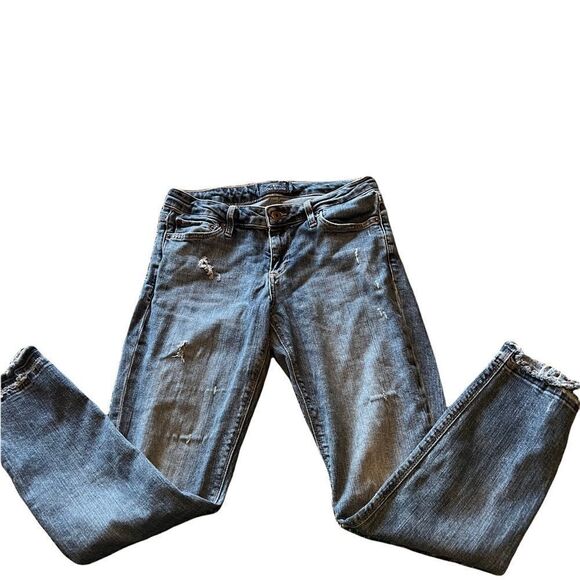 Lucky Brand Lolita Skinny Light Wash Distressed Jeans Size 6 - Picture 1 of 16